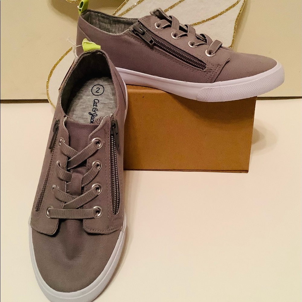 NEW Boys shoe